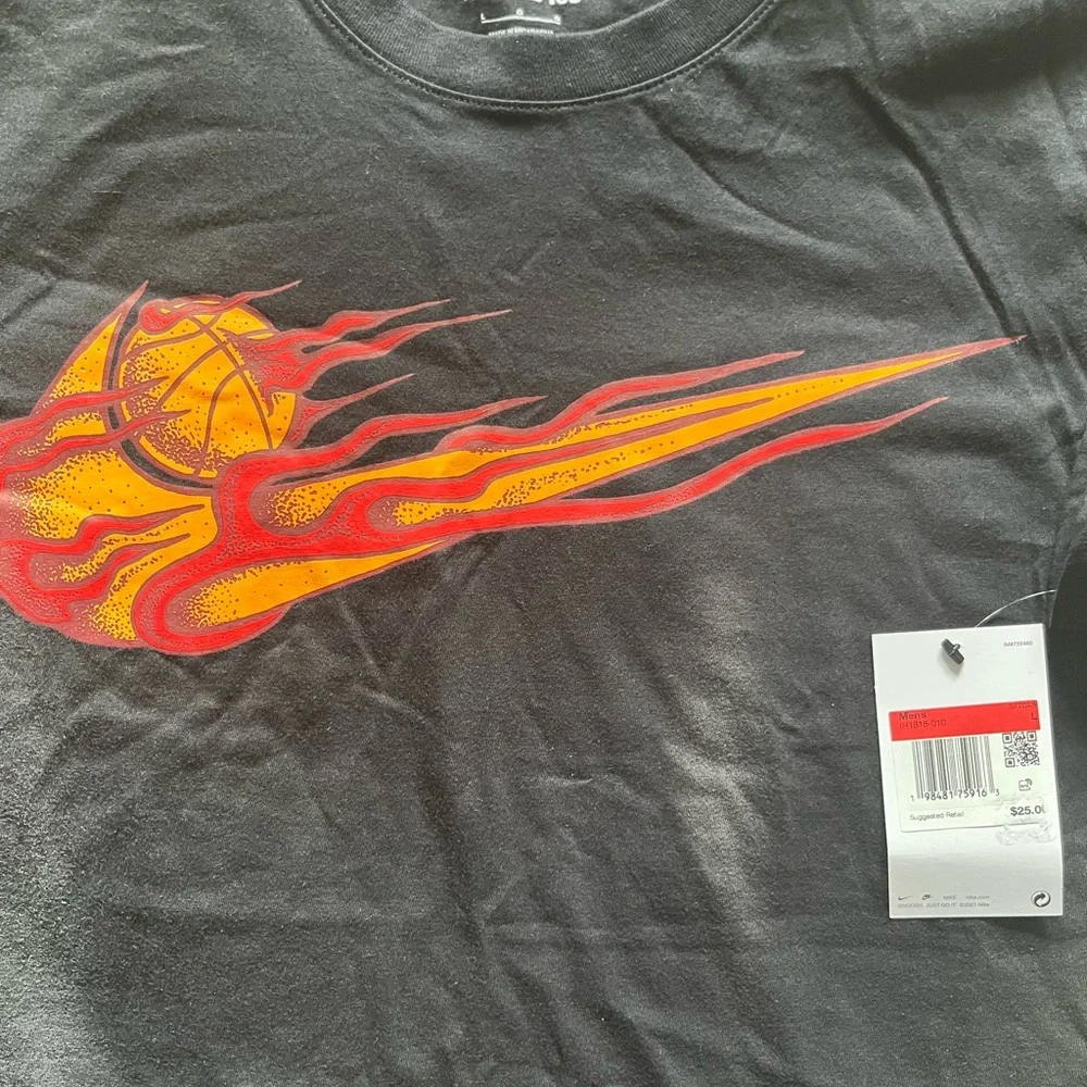 Mens Nike t-shirt size large - Picture 2 of 4